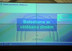 Выдвижение президента из рядов "Единства" может привести к нестабильности, считает Аболтиня