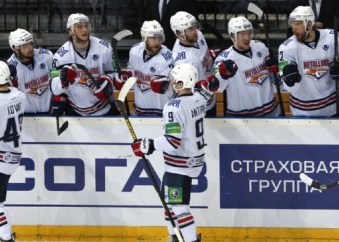 Magņitogorskas "Metallurg" noliek KHL čempionu pilnvaras