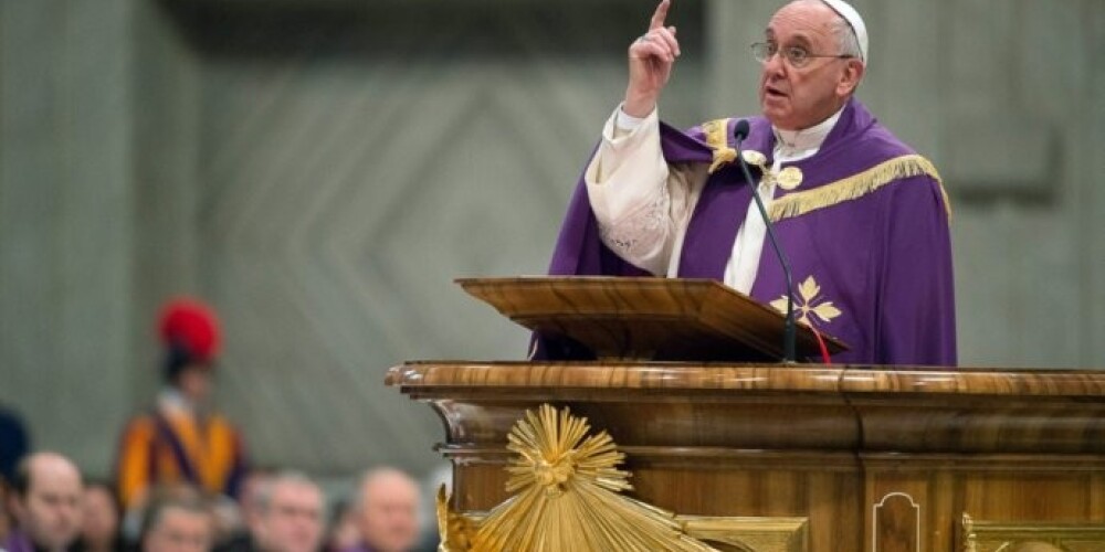 Папа римский осудил смертную казнь во всех случаях