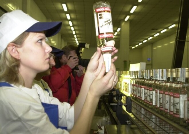 Nīderlandes tiesa: "Stolichnaya" un "Moskovskaya" degvīnu zīmoli pieder Krievijai