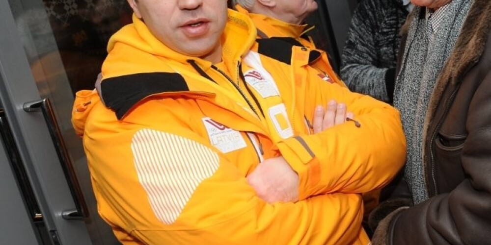 Kārlis Zirnis ikdienā ir Ziemeļamerikas hokeja līgas NAHL kluba Nešvilas "Junior Predators" galvenais treneris.