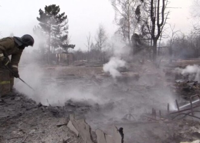 Postošie ugunsgrēki no Sibīrijas jau pārmetušies uz Ķīnu. FOTO. VIDEO