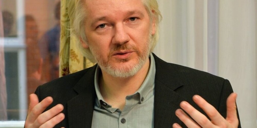 Основатель сайта WikiLeaks Джулиан Ассанж