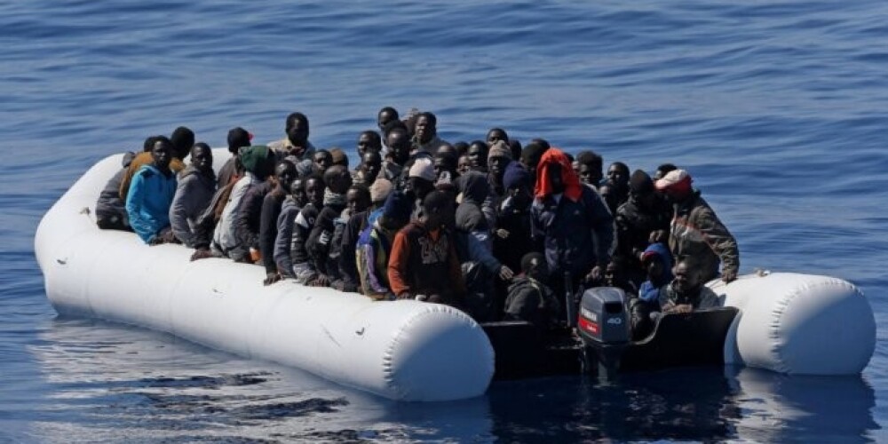 Обсуждалась и военная операция против контрабандистов, но решений по этому поводу принято не было