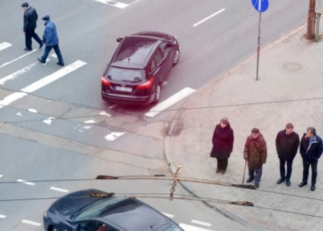 Aprīļa beigās un maija sākumā diemžēl gaidāms drēgns laiks