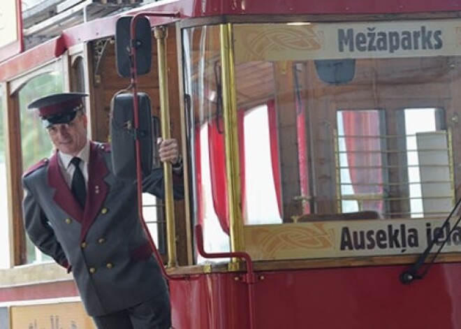 No 1.maija Rīgā kustību atsāk Retro tramvajs