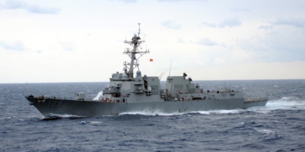 В Балтийское море в понедельник зашел американский эсминец Jason Dunham