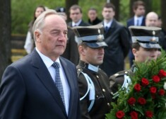 Памятное мероприятие на Братском кладбище посетили около 200 человек