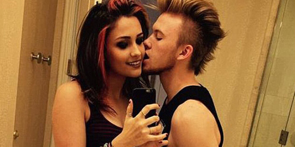 Дочь Майкла Джексона Пэрис не скрывает отношений с игроком в американский футбол Честером Кастелоу