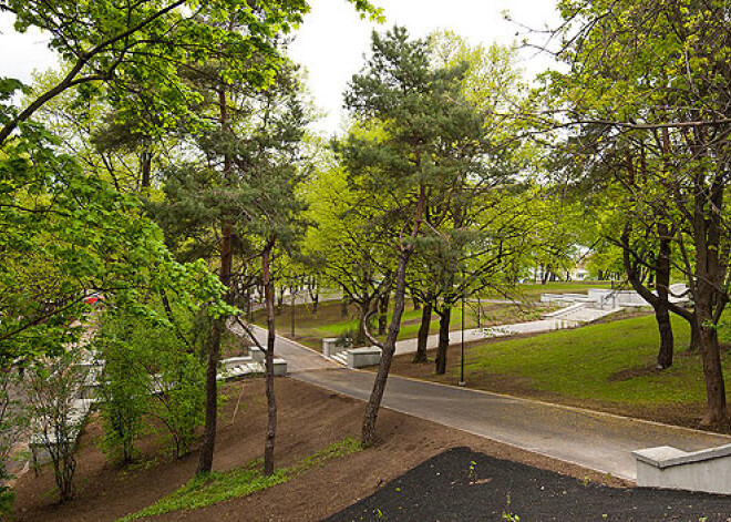 No jūnija būs pieejams atjaunotais Grīziņkalna parks, Ziedoņdārzs un Miera dārzs