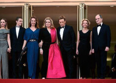 Festivāls tika atklāta ar franču filmu franču valodā, ar Katrīnu Denēvu kā zīmola personu.