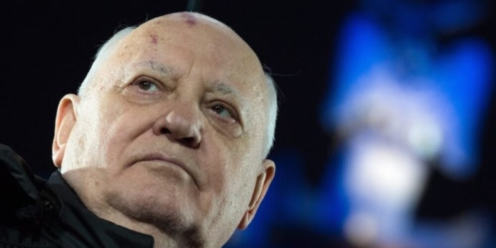 Gorbačovs: "Pretalkohola kampaņa PSRS pirms 30 gadiem bija kļūda"