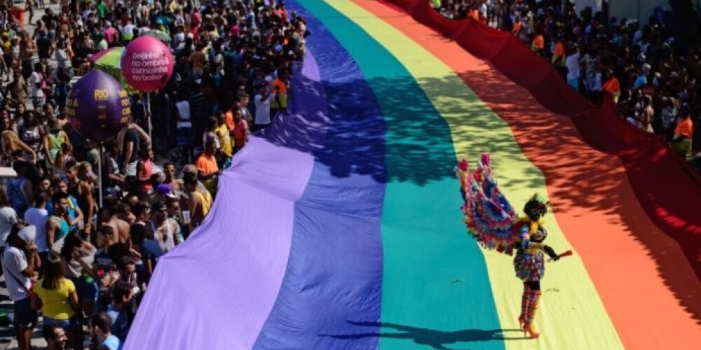 Francijas Protestantu baznīca turpmāk svētīs geju laulības