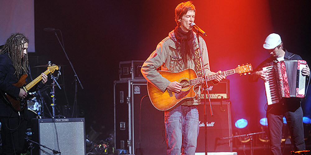 Grupa "Gaujarts" uzstājas mūzikas un mākslas festivālā "Bildes 2009".