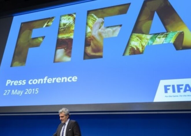 "Šie notikumi bojā futbola tēlu" - UEFA aicina atcelt FIFA kongresu un prezidenta vēlēšanas