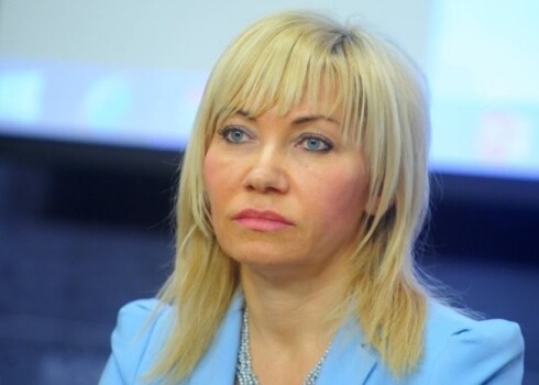 Директор Государственной канцелярии Элита Дреймане лишена допуска к гостайне и поэтому не может выполнять свои должностные обязанности