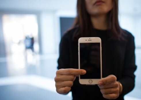 За первые три дня после выхода iPhone 6 и iPhone 6 Plus в продажу в странах первой волны Apple реализовала более 10 миллионов смартфонов