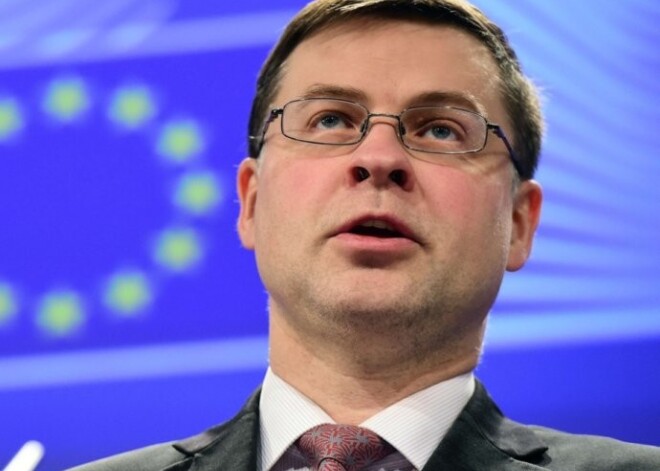 Dombrovskis: "Aizdevēju vienošanos ar Grieķiju iespējams panākt tuvākajās dienās"