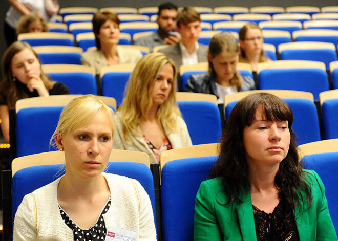 Studēt Stradiņa universitātē grib jau 700 cilvēku; 11 citās augstskolās - vēl neviena