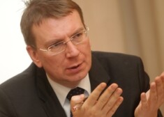 Никто не желает выхода Греции из еврозоны, отметил Ринкевич