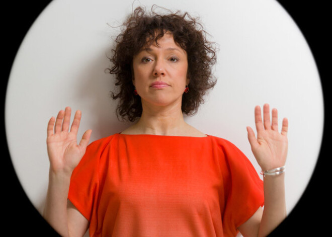 Tatarinova brauc „pa zaķi”; sešos (!) no rīta tiek pie 30 eiro soda