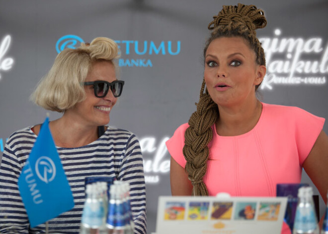 Laima Vaikule sola ļoti saulainu festivālu un slavē Lindu Leen. FOTO