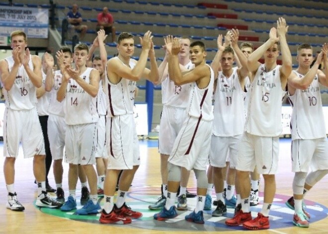 U-20 basketbolisti Eiropas čempionāta otrajā mačā piekāpjas Serbijai