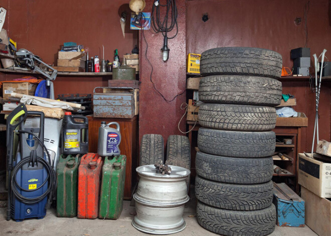 Liepājas muzeja garāžā atklāta izstāde „No garāžas līdz uzvarai”