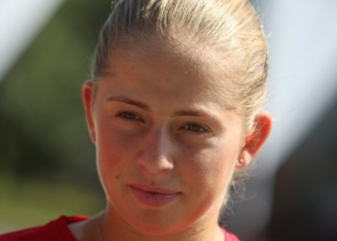 Ostapenko turpina tuvoties WTA ranga pirmajam simtniekam