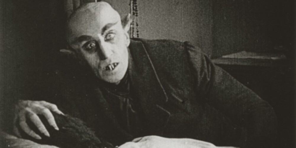 Fragments no 1922. gadā uzņemtās mēmās filmas “Nosferatu”.