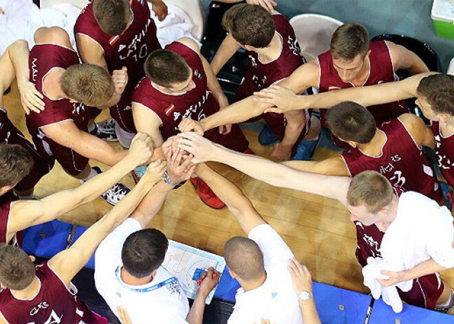 Latvijas U-20 basketbolisti uzvar Saboni un cīnīsies par EČ piekto vietu