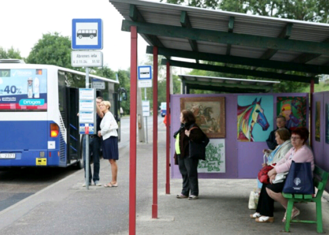 No 8.augusta tiks veiktas izmaiņas atsevišķu autobusu un trolejbusu kustības sarakstos