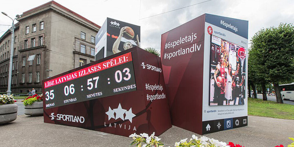 Pulkstenis Rīgas centrā skaita laiku līdz valstsvienības pirmajai spēlei EuroBasket2015