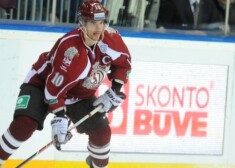 Lauris Dārziņš otro sezonu pēc kārtas būs Rīgas "Dinamo" kapteinis.