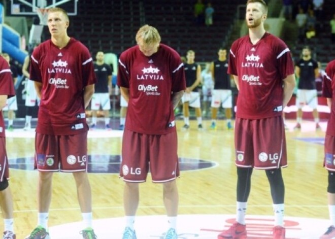 Latvijas basketbolistiem bezierunu zaudējums pret zvaigžņoto Itāliju