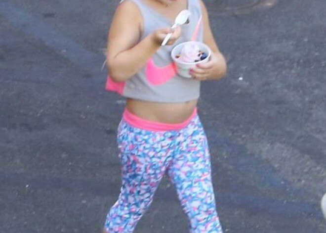 Харпер Бэкхем с отцом в Лос-Анджелесе