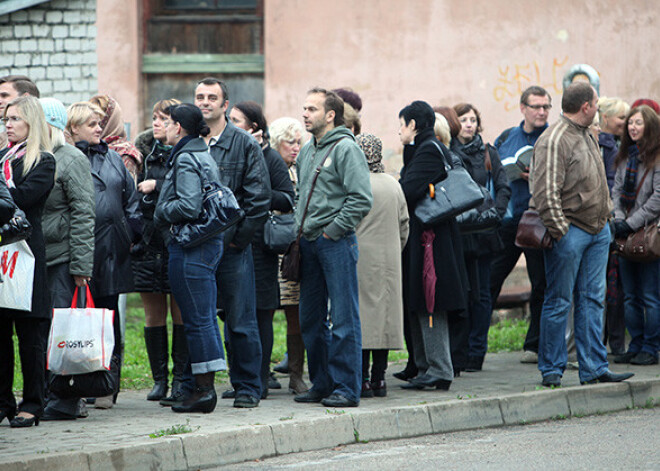 Bezdarbnieka statuss jūlijā piešķirts 8549 personām