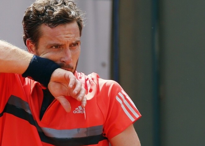 Ernests Gulbis plaukstas traumas dēļ izstājas no "US Open" pamatturnīra