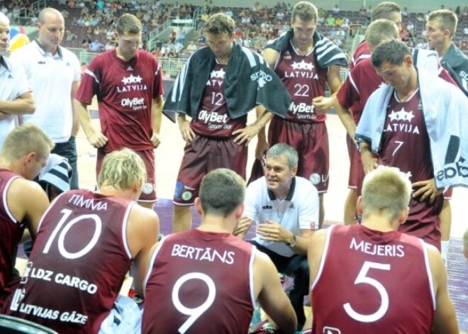 Latvijas basketbola izlasei atceļ treniņu; visiem jādodas uz dopinga pārbaudēm