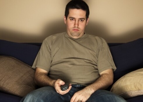 Zinātnieki noskaidrojuši, kā vīrietis var uzlabot savu auglību. Ja ilgtoši neizdodas tikt pie atvasītes, iespējams, ka vainīgs partnera liekais svars.