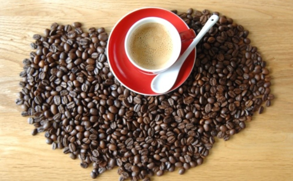 Кофе марокко. Чашка кофе. Бодрит рисунок. Полезные факты о кофе. Кофеина больше в чае или в кофе.