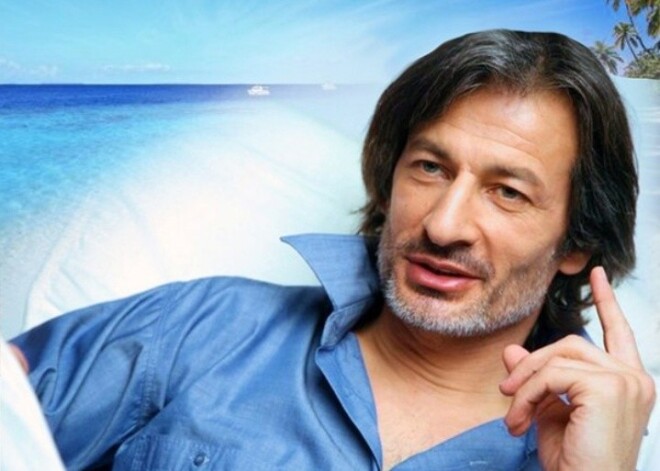 Самый гибкий человек планеты арестован по обвинению в педофилии