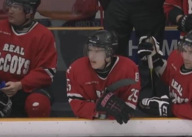 Skots Stafords nevienā mirklī nav juties kā neveiksminieks, jo ar darbu savu ķermeņa nepilnību ir aizstājis.