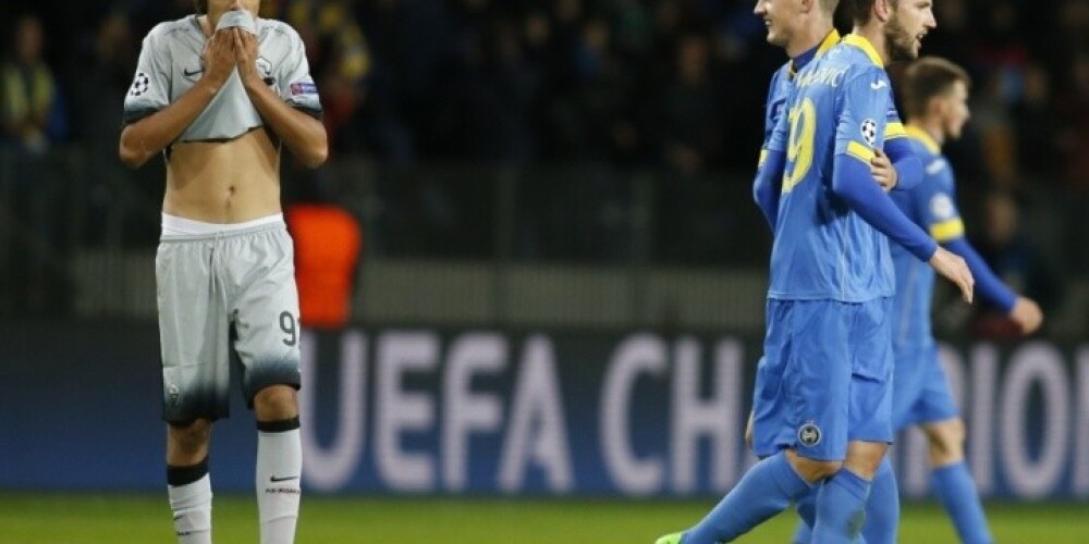 Latvijas izlases aizsargs Dubra palīdz BATE Čempionu līgā pieveikt spēcīgo "AS Roma". VIDEO