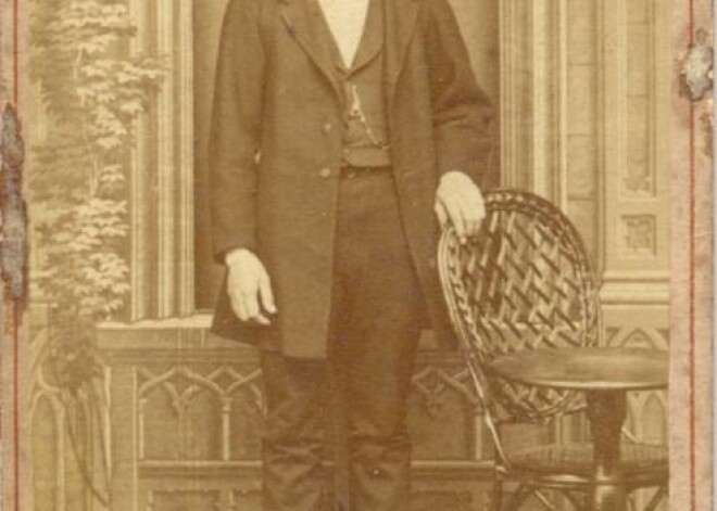 Gustavs Cīmens. Nezināma vīrieša portrets.