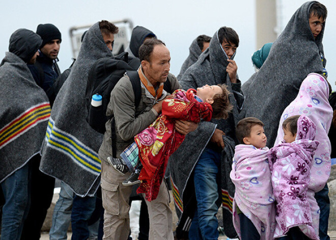 Austrijā 36 stundu laikā ieradušies 12 220 migrantu. FOTO