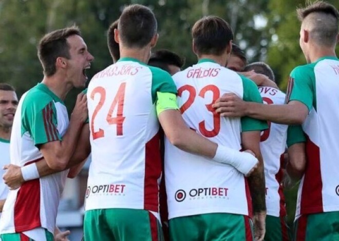 "Liepājas" futbolisti jau otrajā pastāvēšanas gadā kļūst par Latvijas čempioniem