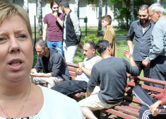 Iekšlietu ministrijas (IeM) valsts sekretāre Ilze Pētersone-Godmane teica, ka gandrīz nevienam patvēruma meklētājam nav mērķis Latvijā palikt uz dzīvi, līdz ar to arī iedzīvotāju bažas, ka Latviju pārplūdinās patvēruma meklētāji, ir nepamatotas.