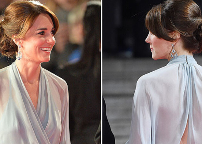 Arī hercogiene Ketrīna iziet sabiedrībā bez krūštura. FOTO