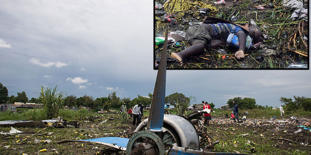 Lidmašīnas katastrofā Dienvidsudānā bojā gājis 41 cilvēks, arī bērni. FOTO